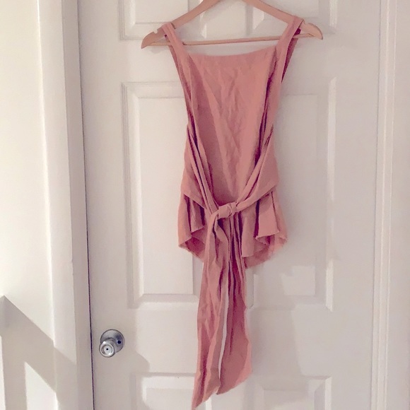 Nordstrom Tops - NOT FOR SALE Very 🌺 cute Top tie front / linen